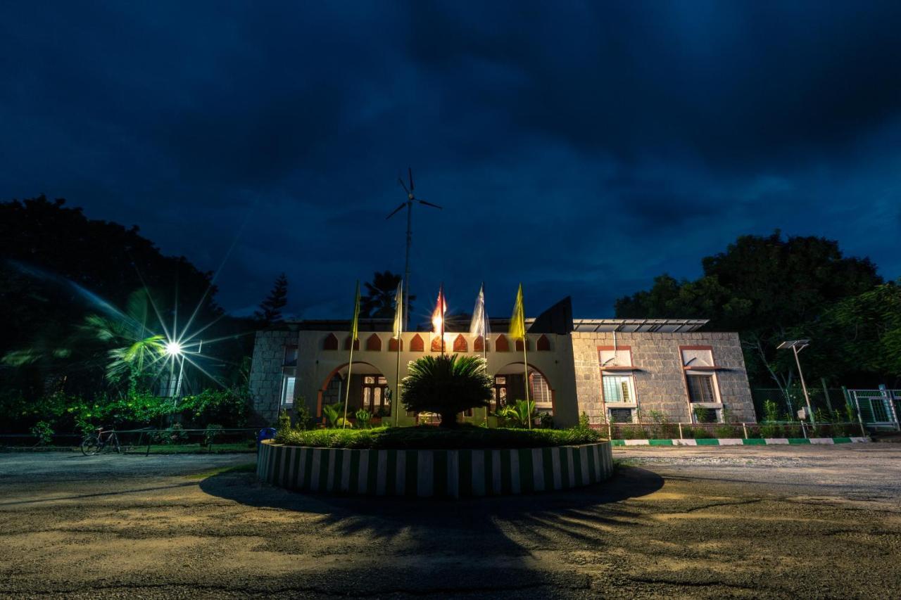 Kstdc Hotel Mayura Bhuvaneshwari Kamalapur Hampi Ngoại thất bức ảnh