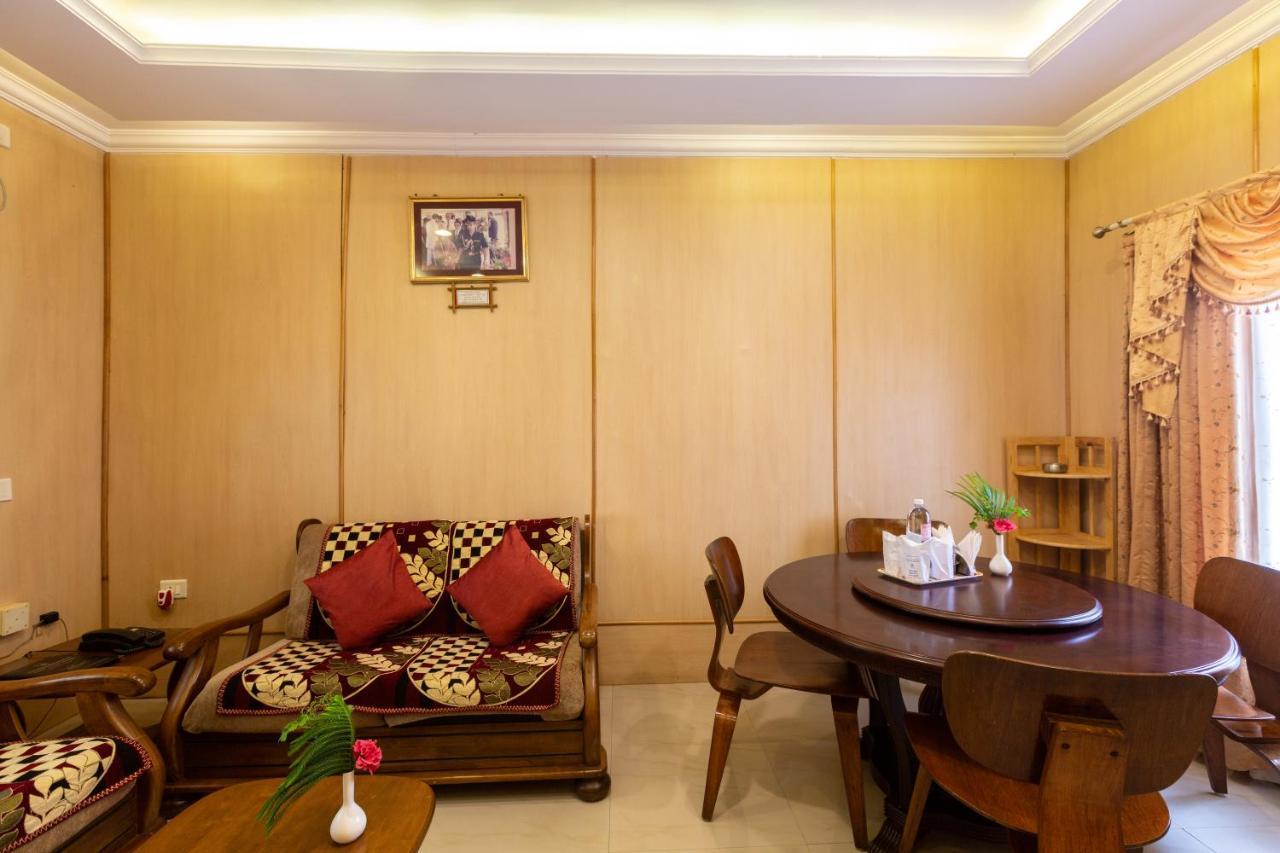 Kstdc Hotel Mayura Bhuvaneshwari Kamalapur Hampi Ngoại thất bức ảnh