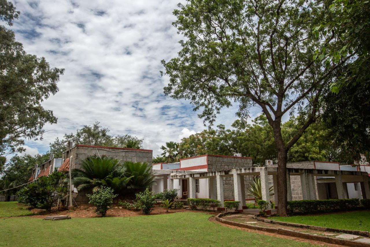 Kstdc Hotel Mayura Bhuvaneshwari Kamalapur Hampi Ngoại thất bức ảnh