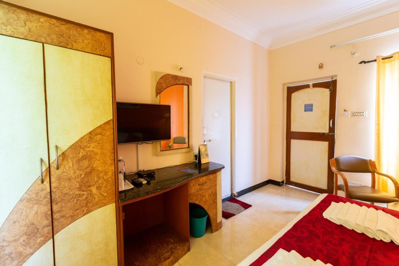 Kstdc Hotel Mayura Bhuvaneshwari Kamalapur Hampi Ngoại thất bức ảnh