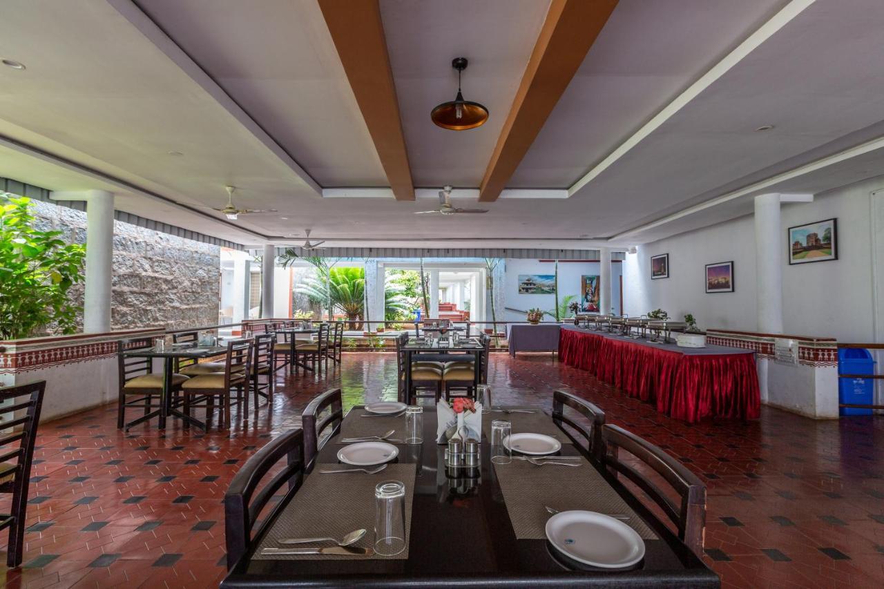 Kstdc Hotel Mayura Bhuvaneshwari Kamalapur Hampi Ngoại thất bức ảnh