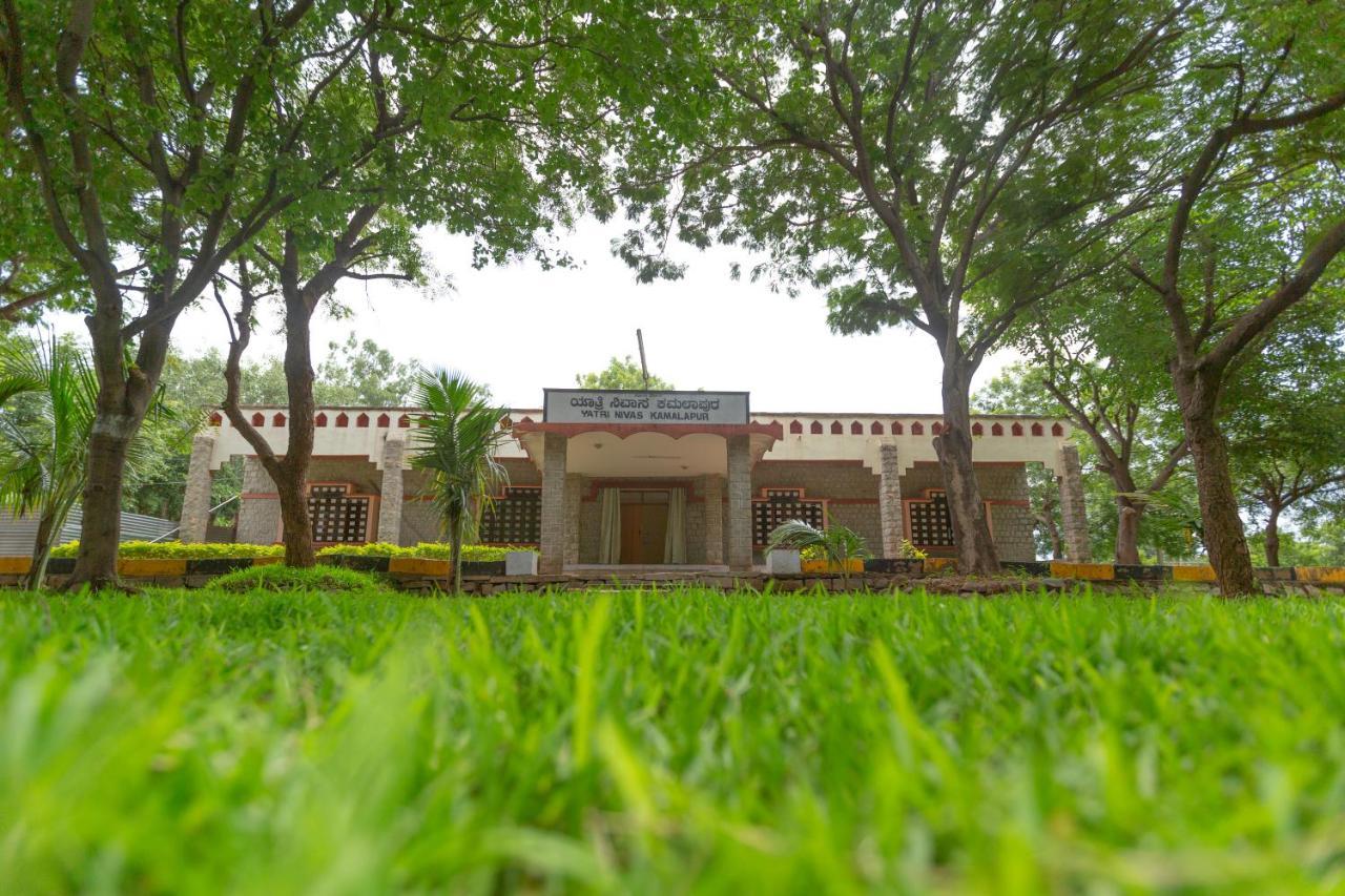 Kstdc Hotel Mayura Bhuvaneshwari Kamalapur Hampi Ngoại thất bức ảnh