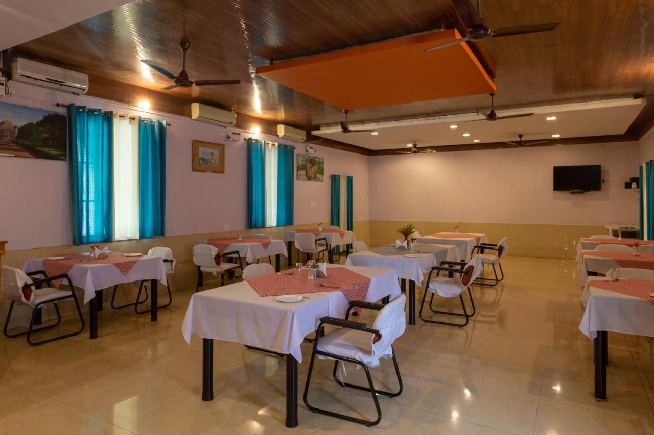 Kstdc Hotel Mayura Bhuvaneshwari Kamalapur Hampi Ngoại thất bức ảnh