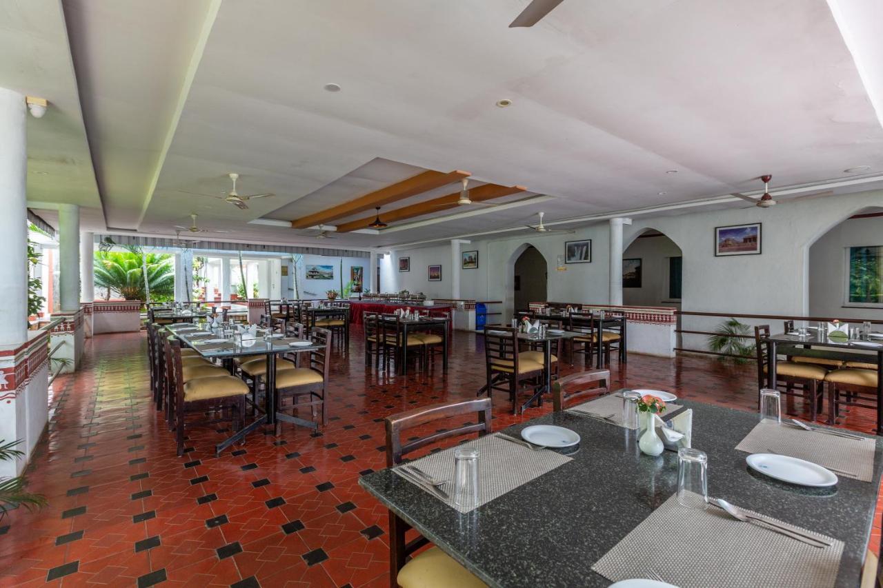 Kstdc Hotel Mayura Bhuvaneshwari Kamalapur Hampi Ngoại thất bức ảnh