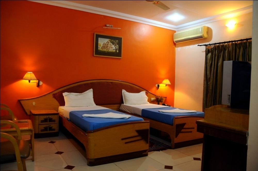 Kstdc Hotel Mayura Bhuvaneshwari Kamalapur Hampi Ngoại thất bức ảnh