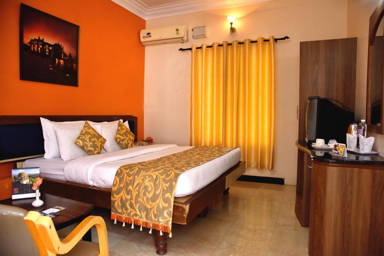 Kstdc Hotel Mayura Bhuvaneshwari Kamalapur Hampi Ngoại thất bức ảnh